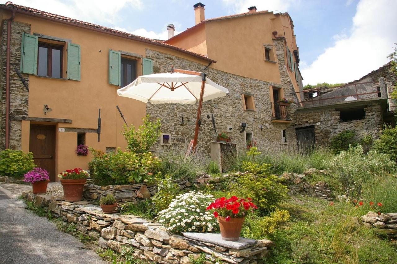 Vila Casa Vittorina Cesio Exteriér fotografie