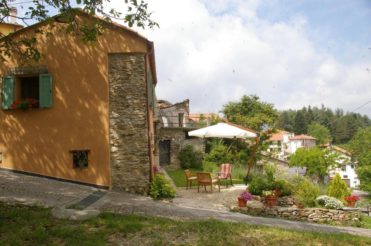 Vila Casa Vittorina Cesio Exteriér fotografie